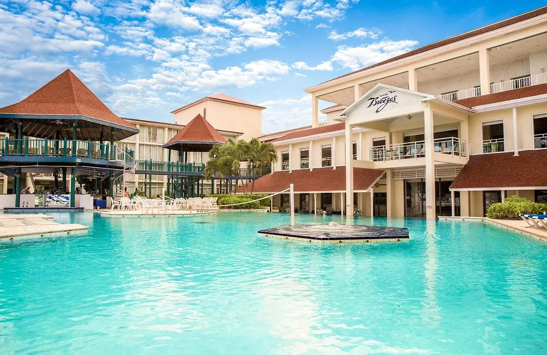 Breezes Resort & Spa All Inclusive, Bahamas (Adults Only)-1